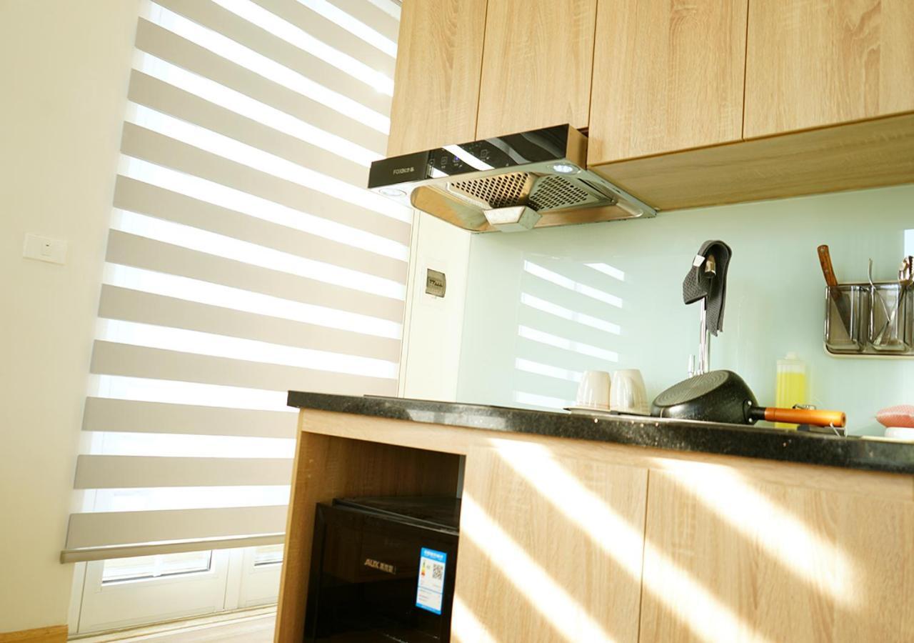 Lyn House - Service Apartment Hoang Quoc Viet Hanoi Exterior photo